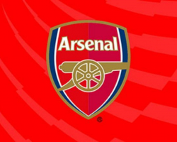 “Arsenal” klubu üç futbolçusu ilə müqaviləni uzadıb