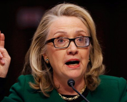Hillari Klinton İrana qarşı yeni sanksiyaların əleyhinə çıxıb