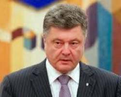 Poroşenko da Nemtsovun qətlindən yazdı