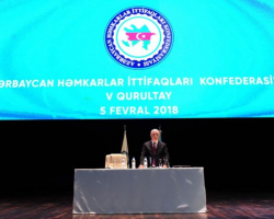 Səttar Möhbalıyev yenidən Azərbaycan Həmkarlar İttifaqları Konfederasiyasının sədri seçilib