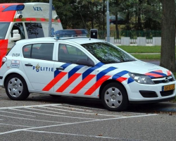 Niderland polisi türkiyəli nazirin avtomobilini saxlayıb