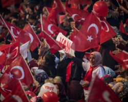 Türkiyədə referendumun nəticələri Avropanın öz iç üzünü göstərməsi üçün bir fürsət oldu