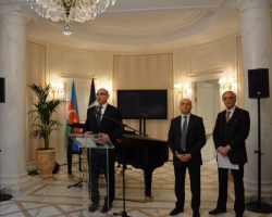 Parisdə Polad Bülbüloğlunun UNESCO-nun baş direktoru vəzifəsinə namizədliyinin təqdimatı olub