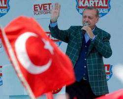 Tarixi referendum: Türkiyə təkamül yoluna düzəliş edir