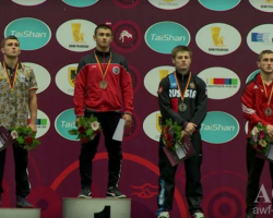  Güləşçilərimiz Avropa çempionatının ilk günündə 3 medal qazanıblar