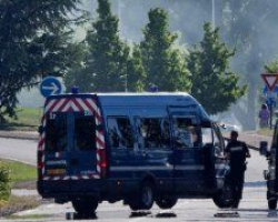 Fransada atışma: 3 ölü, 4 yaralı