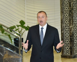 Azərbaycan Prezidenti İlham Əliyev: 