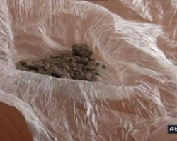 Narkoman oymaçı cibgirliyə görə saxlanıldı (VİDEO)