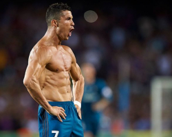 Ronaldonun ideal fiziki formasının sirri - həkimlər açıqladı