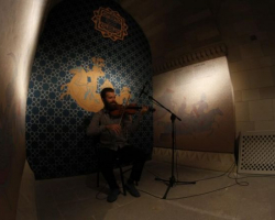 Nəsimi Festivalı çərçivəsində Şirvanşahlar sarayında maraqlı musiqi layihəsi təqdim edilib 