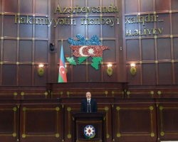 Prezident İlham Əliyev Milli Məclisdə Azərbaycan parlamentinin 100 illiyi münasibətilə təntənəli iclasda iştirak edib