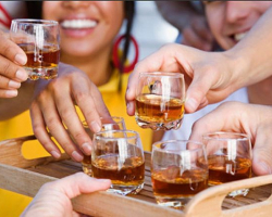 Yeniyetməlik dövründə spirtli içki içmək gənclərin beynini dəyişdirir