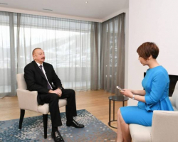 Azərbaycan Prezidenti İlham Əliyev Davosda Çinin CGTN televiziyasına müsahibə verib