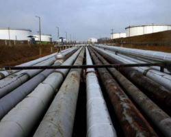 Slovakiya da Rusiya neftinin idxalını dayandırıb