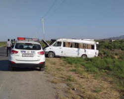 Hacıqabulda mikroavtobus qəzaya uğrayıb, 8 nəfər yaralanıb