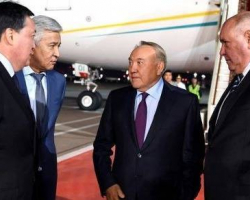 Nazarbayev Rusiyaya işgüzar səfərə gəlib