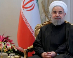 Həsən Ruhani: İranlılar koronovirusla birlikdə yaşamağı öyrənməlidirlər