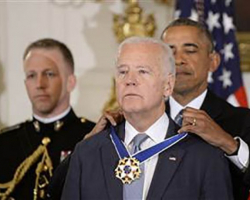 Co Bayden Prezident Azadlıq Medalı ilə təltif edilib