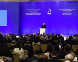 Prezident İlham Əliyev VI Qlobal Bakı Forumunda iştirak edir