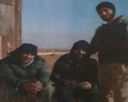 İŞİD  düşərgələrində birlikdə çəkilmiş fotoşəkilləri tapılıb - Fotolar