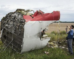 Niderland MH17 reysinə hücuma görə Rusiyanı məsuliyyətə cəlb etmək istəyir