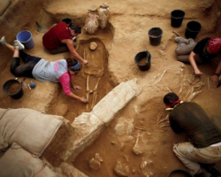 Arxeoloqlar: mavi gözlü emiqrantlar İsrailə 6500 il əvvəl köçüblər