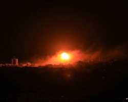 İsrail Qəzzanı bombaladı, 80 hədəf vuruldu
