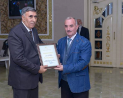 Tamxil Ziyədinoğlu “Oxu Akademiyası” tərəfindən Fəxri diplomla təltif edilib