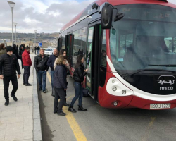 88 nömrəli marşrut xətti üzrə BakuBus avtobusları xidmət göstərir