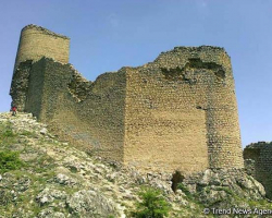 Азербайджан восстановит древний памятник