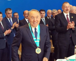 Nazarbayev “Türk Şurasının ömür boyu fəxri sədri” oldu