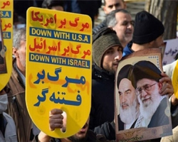 İranda kütləvi yürüş keçirilir