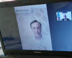 Deputat Elman Nəsirov bir qrup seçici ilə videoformatda görüş keçirib - Foto