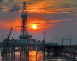 Azərbaycan nefti 61 dollardan baha satılır
