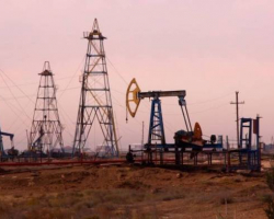“Azeri Light” neftinin bir barreli 62,24 dollara satılır