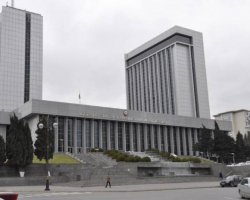 Milli Məclisin plenar iclasının gündəliyində dəyişiklik edilib