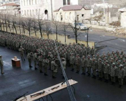Azərbaycan Ordusunda ehtiyata buraxılan hərbi qulluqçuların yola salınması mərasimi keçirilib