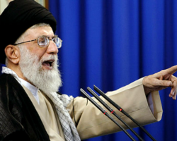 Xamenei: “İslam aləmi Qüdsün sionist rejimin paytaxtı olması planı qarşısında duracaq”