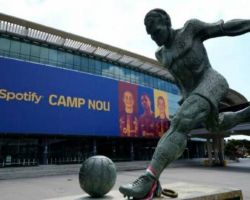 “Kamp Nou” stadionunun adı dəyişdirilib